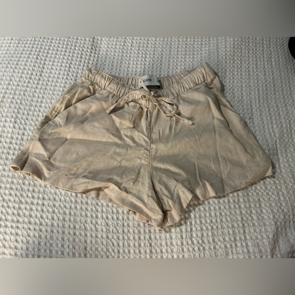 Hollister Beige Women's Linen Shorts